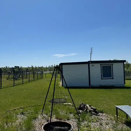 Skarlinek Domek Numer 3 Nad Jeziorem, Domek, Jacuzzi, Mazury Holiday home